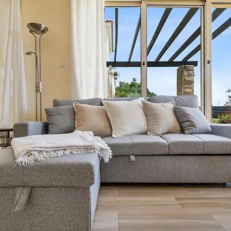 Seaview Villa In Peyia | Private Pool & Jacuzzi By Vichy Holidays *