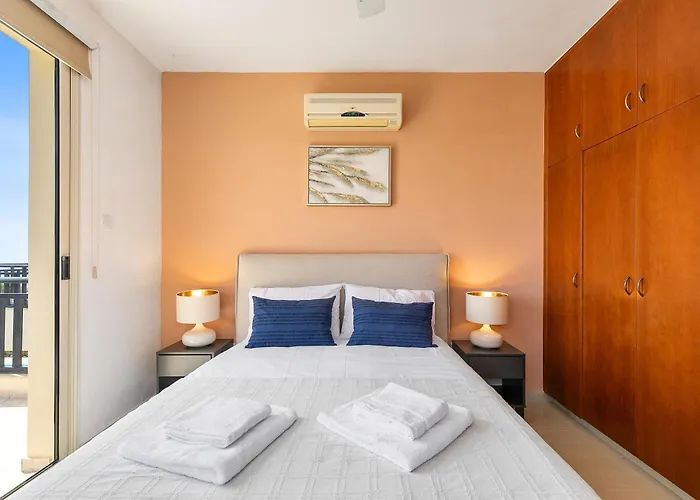 Domek letniskowy Seaview In Peyia | Private Pool & Jacuzzi By Vichy Holidays *