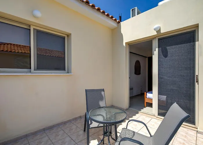 Seaview In Peyia | Private Pool & Jacuzzi By Vichy Holidays 山林小屋