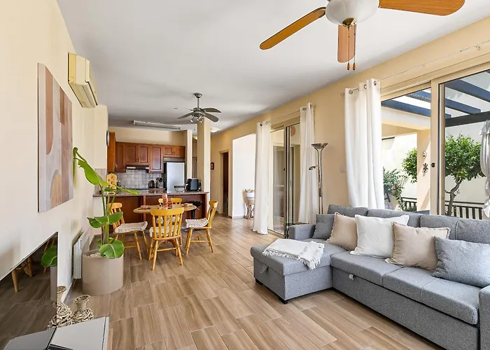 Seaview In Peyia | Private Pool & Jacuzzi By Vichy Holidays Chata