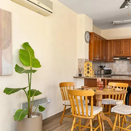 Вилла Seaview In Peyia | Private Pool & Jacuzzi By Vichy Holidays Пафос